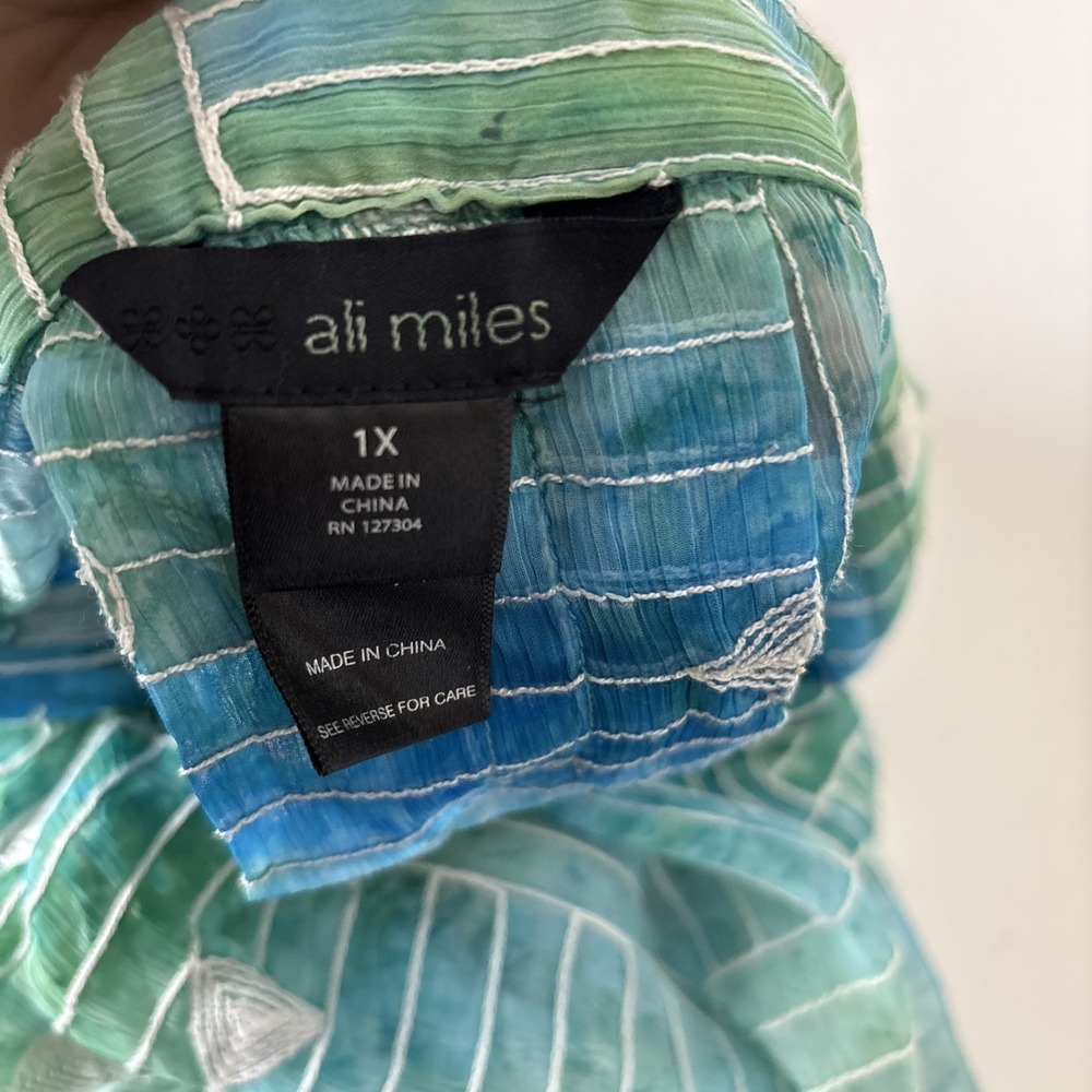 Ali Miles Women's Sz 1X Button up Tunic Top Green Blue Geometric Artsy sheer - Picture 7 of 11